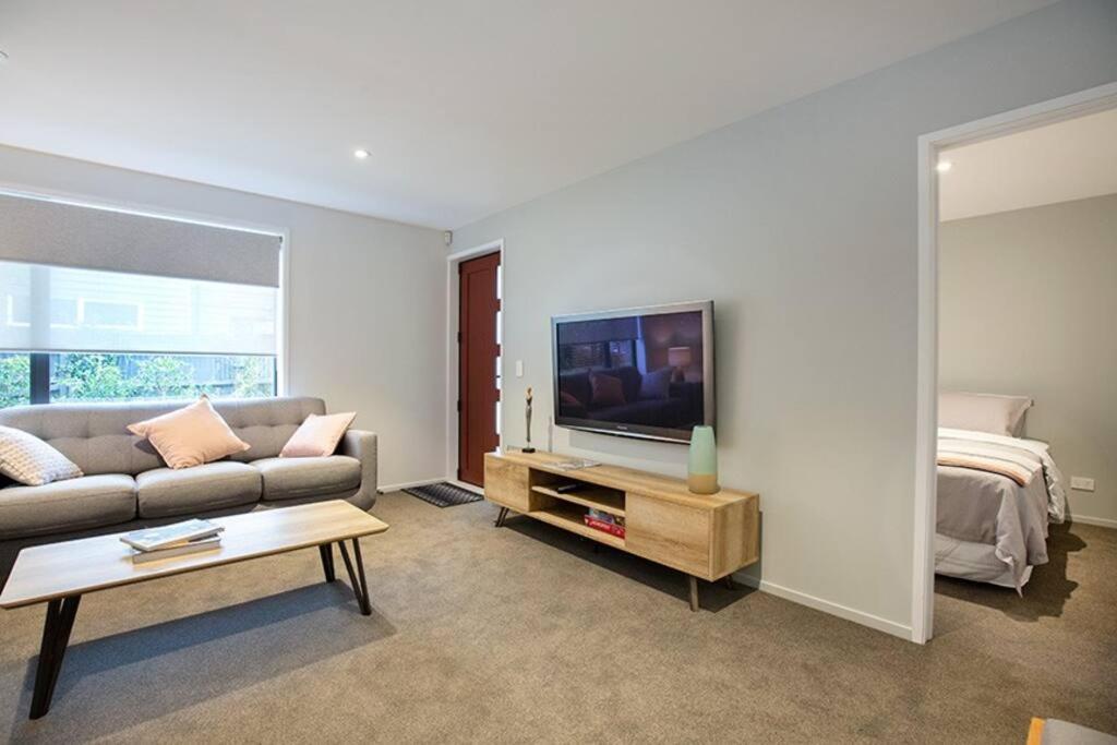 Home From Home City Apartment Christchurch Esterno foto